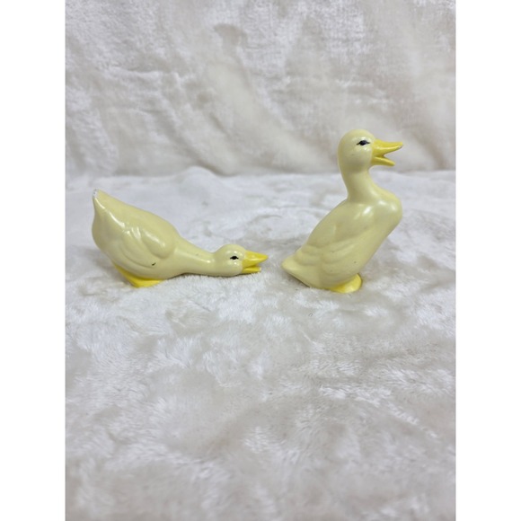 Other - Retro Pair of Ceramic Yellow Goose Figurines Vintage‎ Home Decor Collectible
